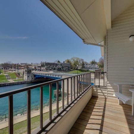 359 Edgewater Inn Charlevoix Eksteriør billede